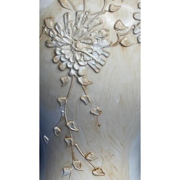 Vintage Ginger Jar Table Lamp w/ Floral Relief & Square Shade 28" Tall Works - Picture 3 of 16